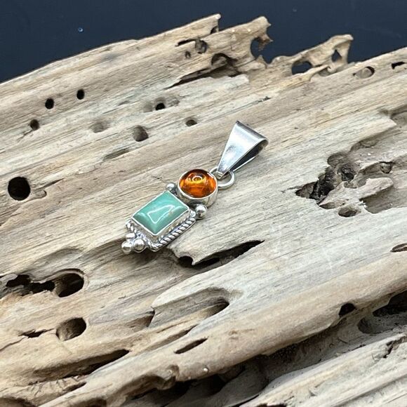 Paul Livingston Sterling, turquoise and amber pendant. - Picture 3 of 3